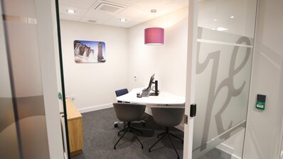 Metamark M7A MetaScape signage vinyl at office space